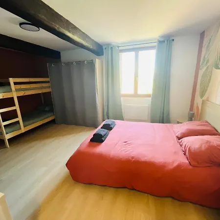 Le Du Pont Des Lones 別荘