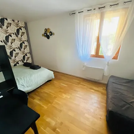 Prázdninový dům Le Du Pont Des Lones